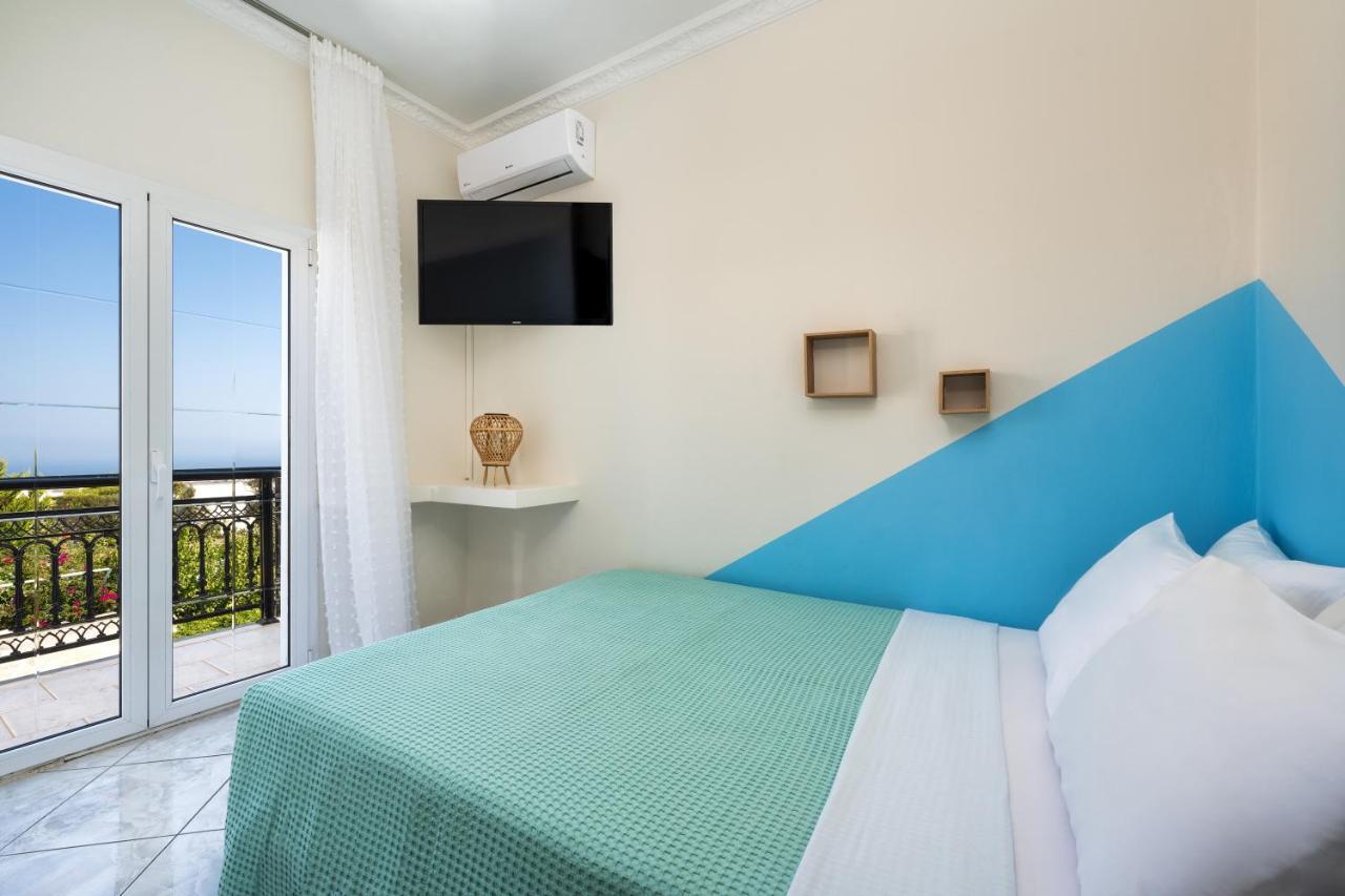 Modern 2 Bed Apartment In Downtown Of Fira 외부 사진